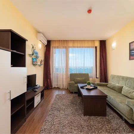 Admiral Amazing Sea View *